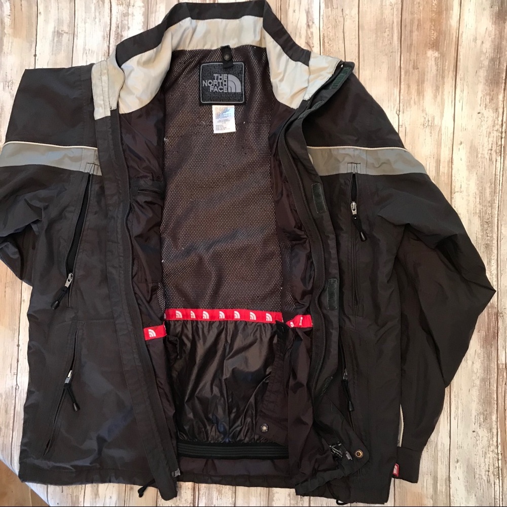 North face jacket - Picture 8 of 8